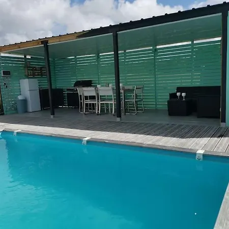 Grande Maison De Touraine Avec Piscine Chauffee
