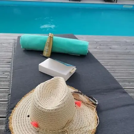 Grande Maison De Touraine Avec Piscine Chauffee * Parcay-les-Pins